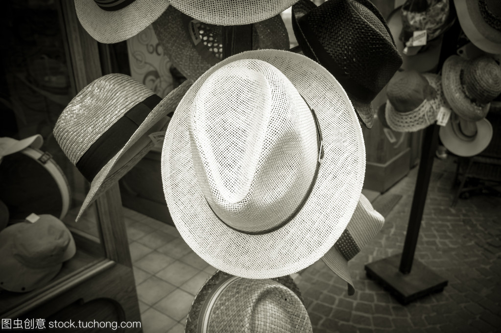 鞋帽市場(chǎng)